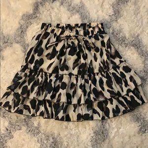 Flowy leopard print skirt
